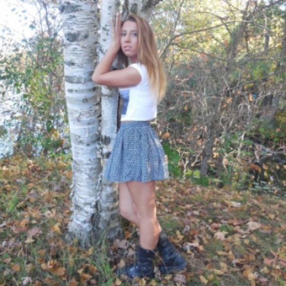 Meet your Posher, Cat - Picture 2 of 7